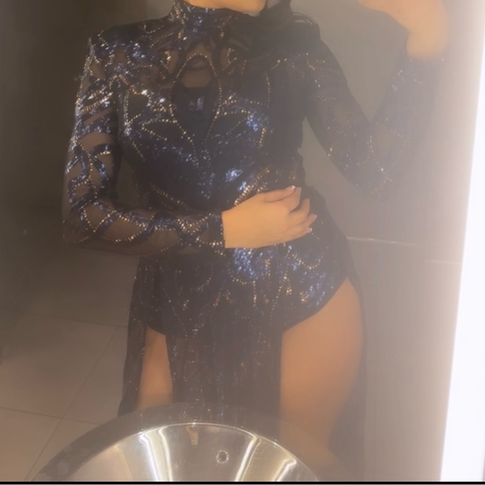 Fashion Nova Sequin Maxi-dress Navi (size medium)